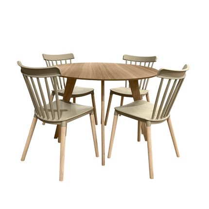 Conjunto Mesa Cimol Linhares 108cm com 4 Cadeiras de Plástico 80042E-BULK Elomio - Bege Conjunto Mesa Cimol Linhares 108cm com 4 Cadeiras de Plástico 80042E-BULK Elomio - Bege